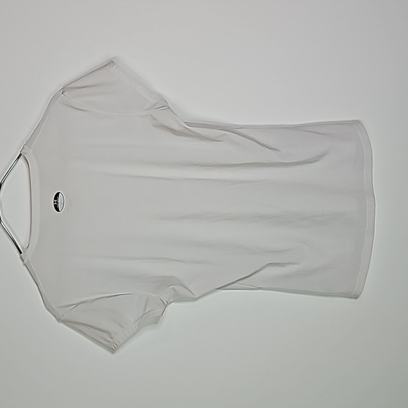 UNDER Armour large white athletic shorts sleeve shirt - Picture 5 of 6